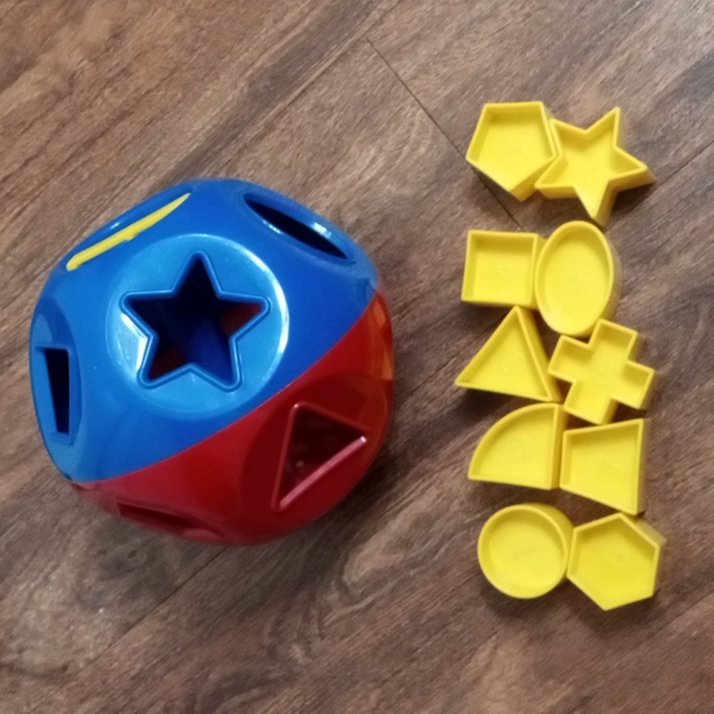 Tupperware shape-o toy